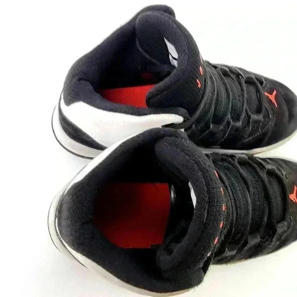 Jordan Max Aura PS Sneakers - 2Y - Picture 8 of 10